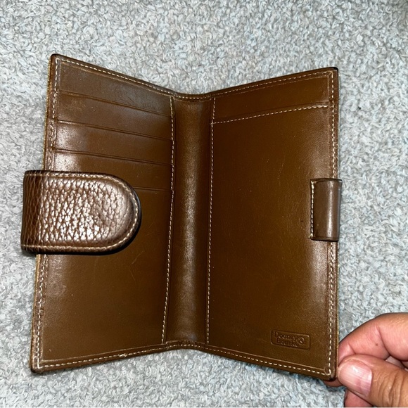 Dooney & Bourke Signature Tan and Brown Hobo Bag - Picture 13 of 15